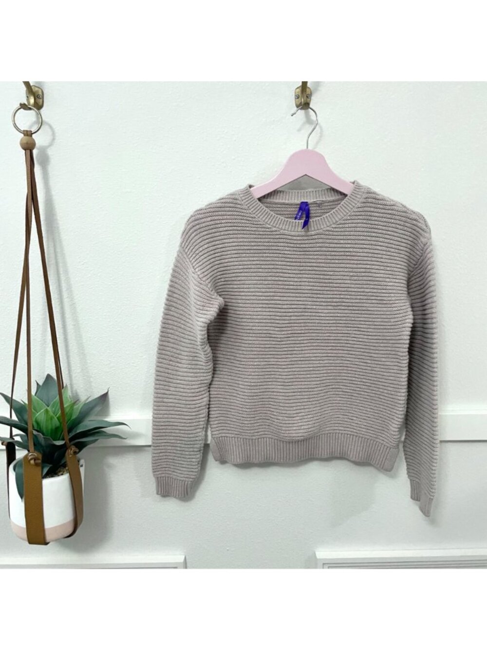 Seraphine Maternity Cropped Taupe Knit Sweater Size XS - Picture 2 of 6
